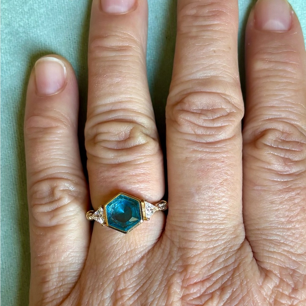 Aquamarine Ring sz 7 - Picture 6 of 6